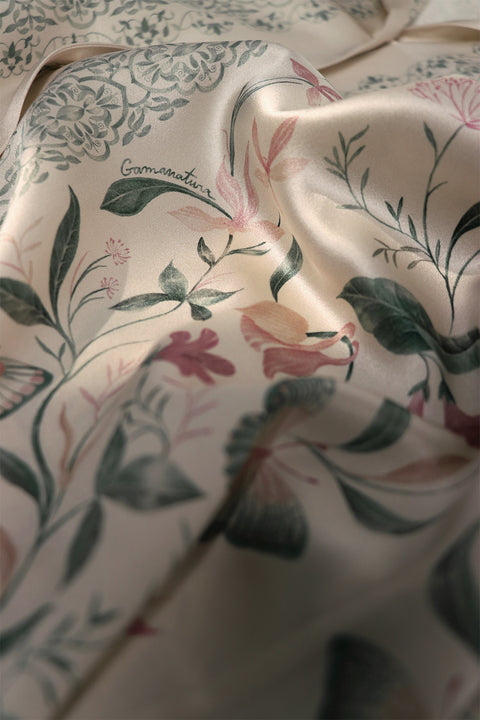 Blusa Pearl of Medina